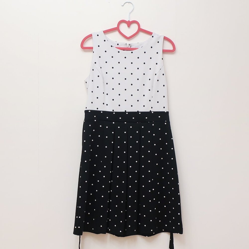 Black and white polka dot sleeveless dress size Petite Medium (SMC133)